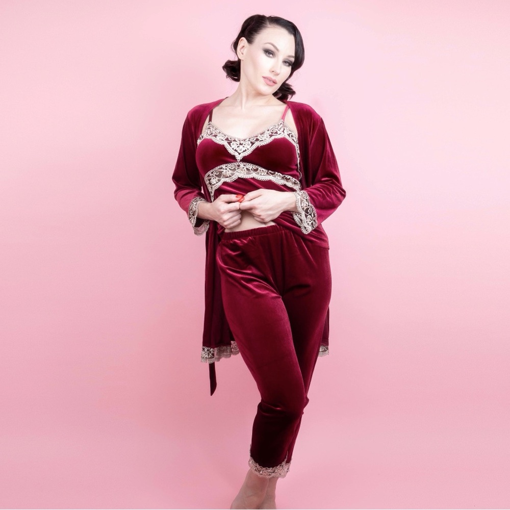 VARIOUS SIZES! Elegant Burgundy Women's Loungewear Set 4 pieces NWT